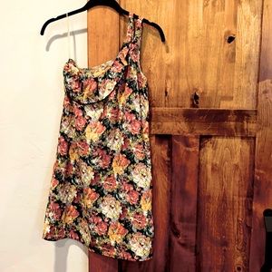 Asymmetrical floral dress, size small